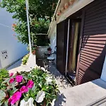Angela Apartman