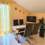 Angela Apartman *