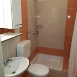 Angela Apartman *