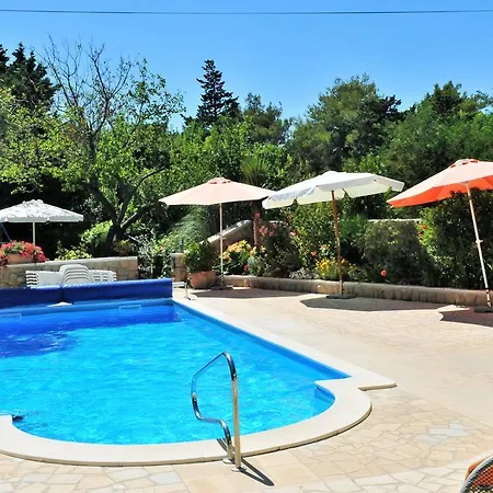 Angela Apartment