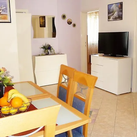 Apartman Angela Kampor
