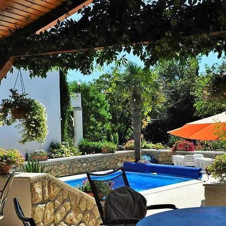 Angela Apartmán Kampor