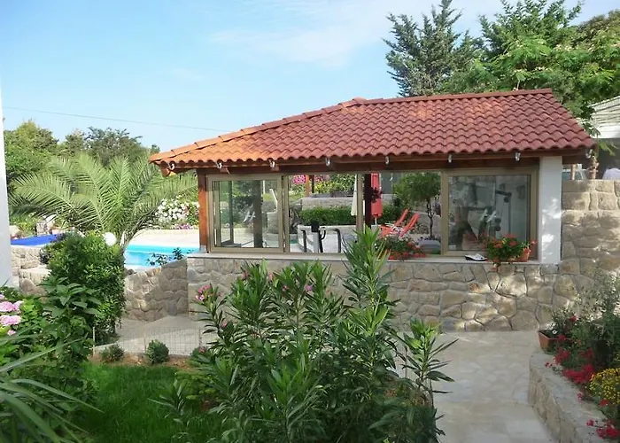 Apartament Angela Kampor