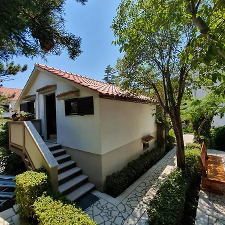 Angela Lägenhet Kampor