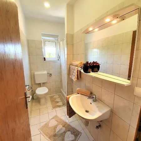 Lägenhet Angela Kampor